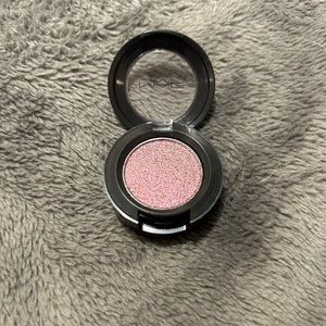 M.A.C Dazzleshadow